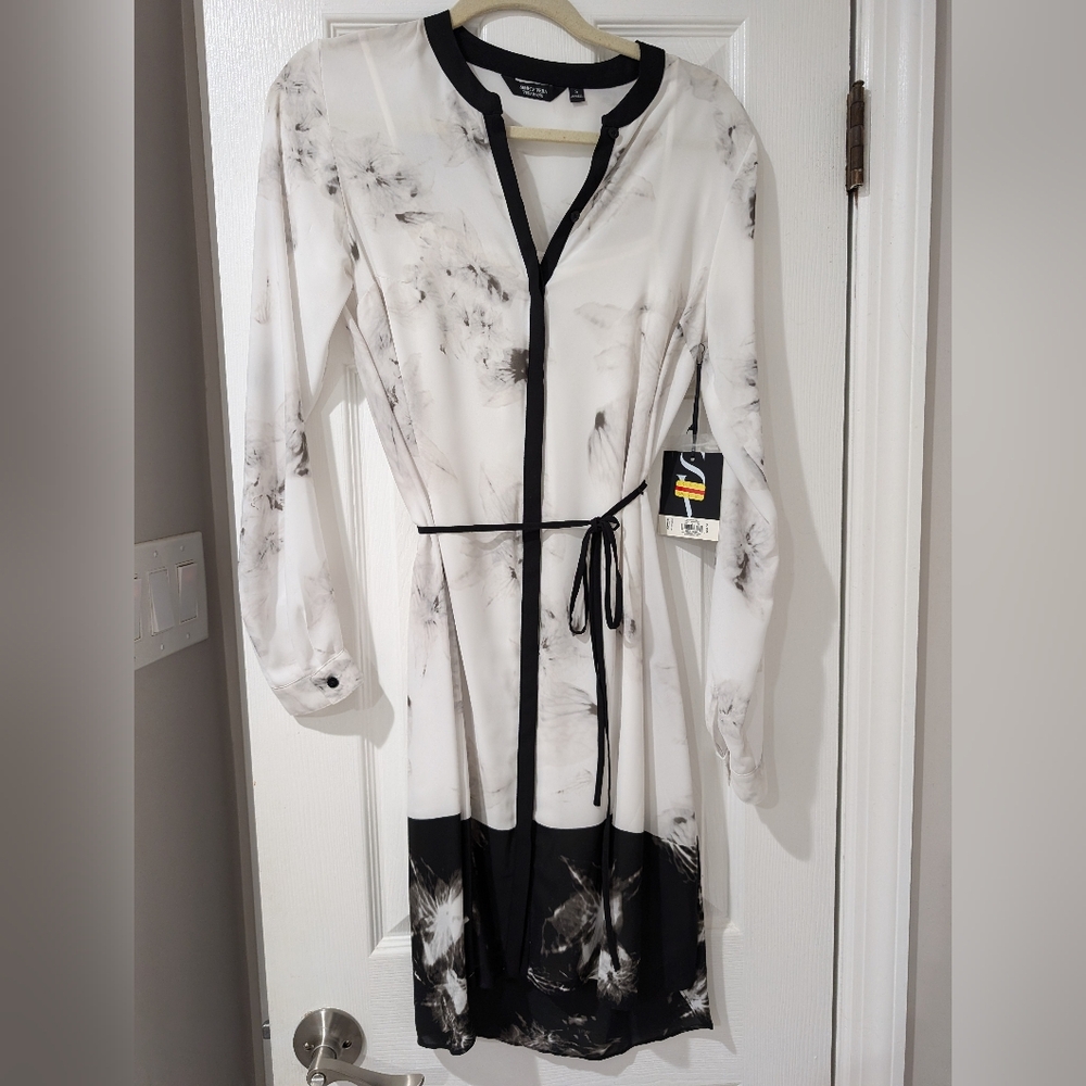 Simply Vera Vera Wang Floral Dress Black White A-Line Shirt dress Size S
